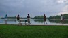  pecheurs. Lac sud de Ha Noi. vietnam